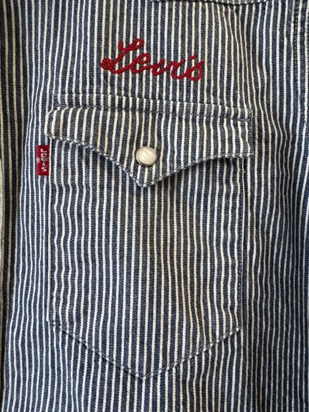 Levi's Classic Western Denim Shirt - M - Roadtrip Stripes - Medium Wash - NWOT